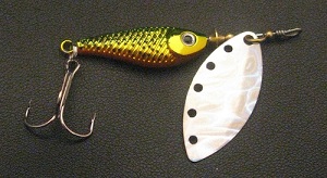 Блесна вращающаяся DAIWA Silver Creek Spinner R 1120 / Holo Green (0016)