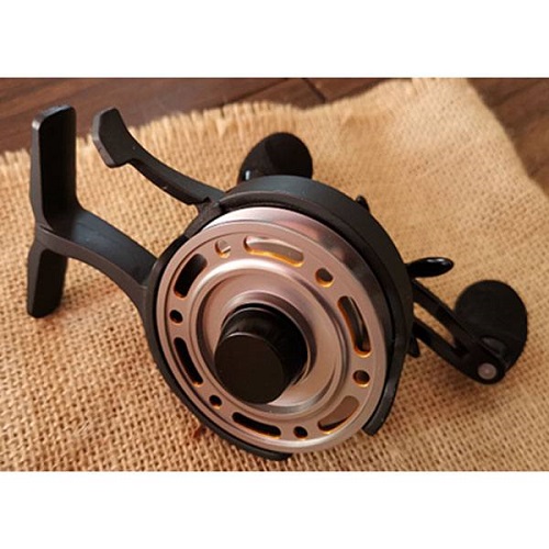 Катушка ICE POWER MAGNET 500 ( 3BB+1RB, 0.15-160м,0.20-92м, 2.5:1, правая)